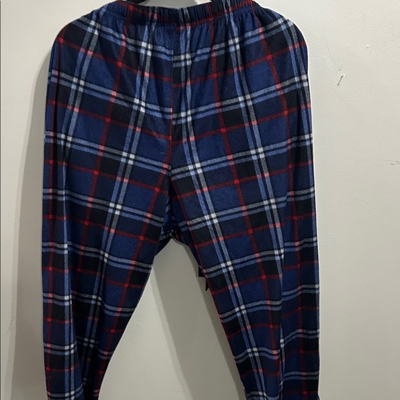 Beverly Hills Polo Club Navy and Red Plaid Pants - Picture 6 of 6